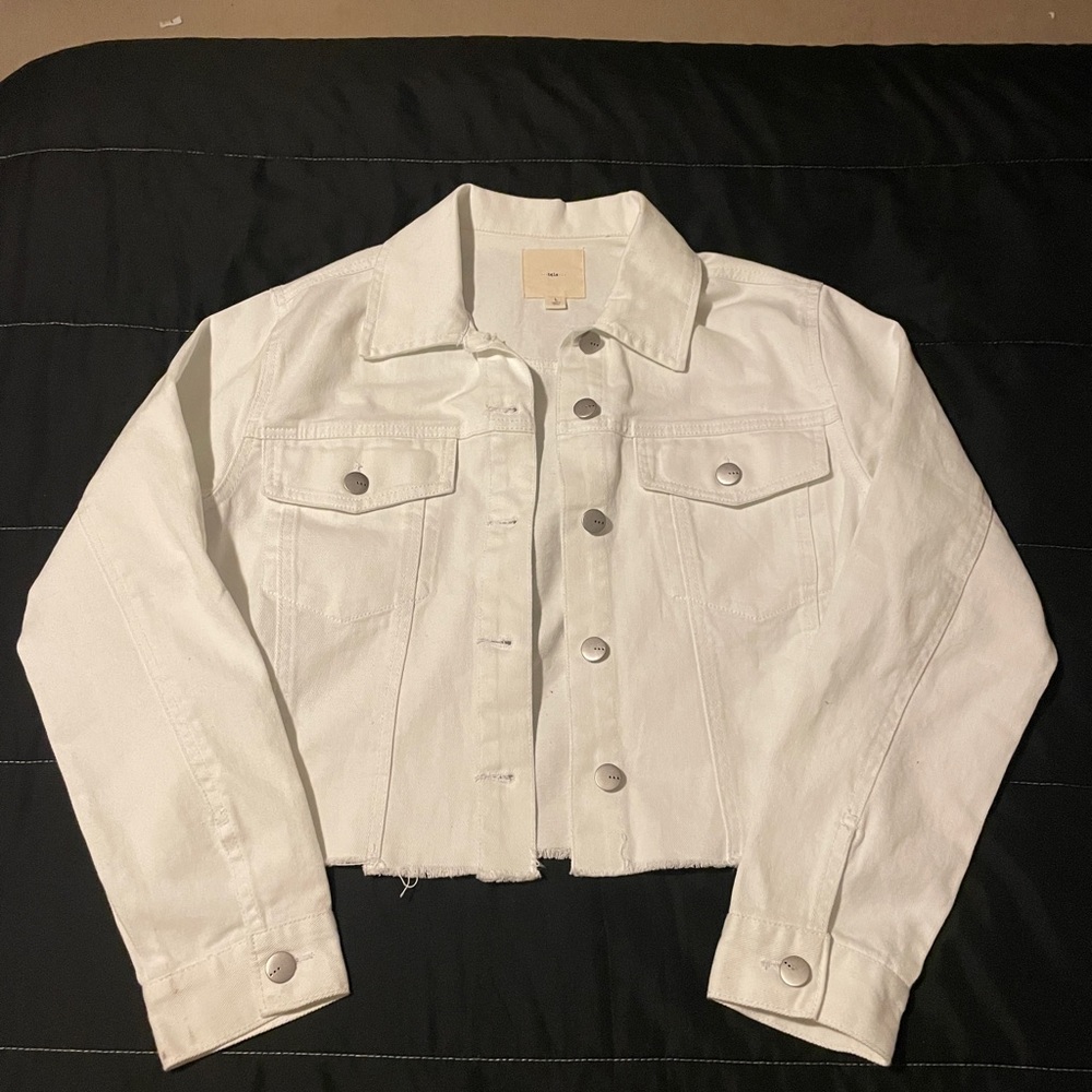 WHITE DENIM JACKET